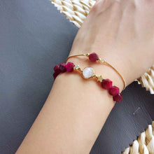 Load image into Gallery viewer, Fashionable Golden-plated gemstone bracelet for women