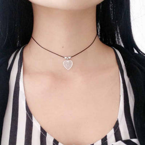 Fashionale choker/necklace for girls