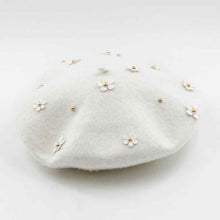 Load image into Gallery viewer, Flowers white wool beret for women