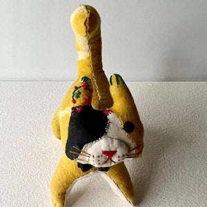 Yellow Cat Chinese Traditional Hand Embroidery Heritage Handicraft Animal Home Decor Toy Special Gift