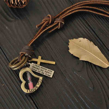 Load image into Gallery viewer, Cute Heart Sand Glass Pendant Necklace Girl/Boy Friend/Couple