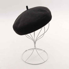 Load image into Gallery viewer, Spring Summer Women Beret Hats 7 Colors