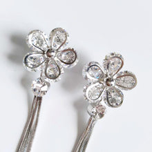 Load image into Gallery viewer, Flowers Diamonds Earrings