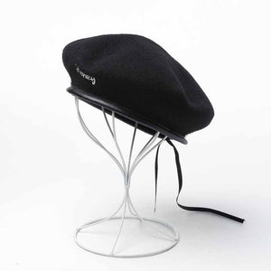 Women wool black beret