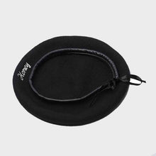 Load image into Gallery viewer, women wool black beret