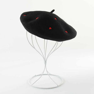Embroidery Lips Hearts Wool White/Black Beret