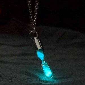 Gift ideas sand clock glow necklace