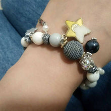 Load image into Gallery viewer, Yellow Star Dream White&amp;Black Beaded Bracelet