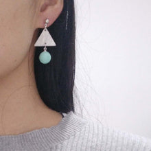 Load image into Gallery viewer, Simple and fashionable earrings for women